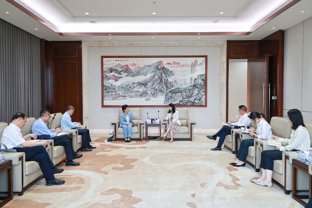 1745218970358757 农行省分行谭敦宇-网站新闻2