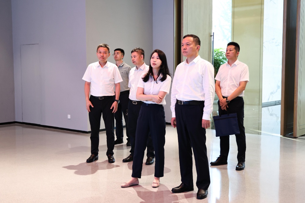1756453507745906 杨万平-网站新闻2