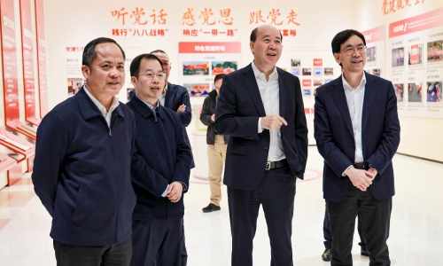 浙江省人民政府外事办公室党组书记、主任顾建新莅临尊龙凯时人生就是搏