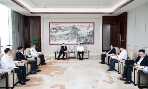 通用技术高新材料集团有限公司董事长、党委书记庄小雄一行莅临尊龙凯时人生就是搏调研
