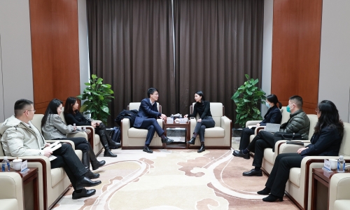 招商银行嘉兴分行行长楼俊强莅临尊龙凯时人生就是搏调研